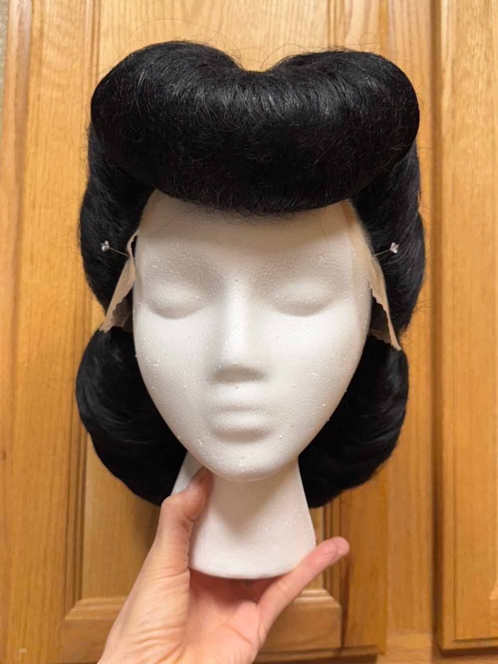 Black Vintage-Inspired Gothic Women's Wig - Picture 3 of 17